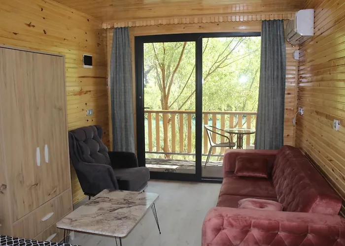 Rio Adventures Rafting Koepruelue Kanyon Konaklama Bed & Breakfast Karabuk  photo