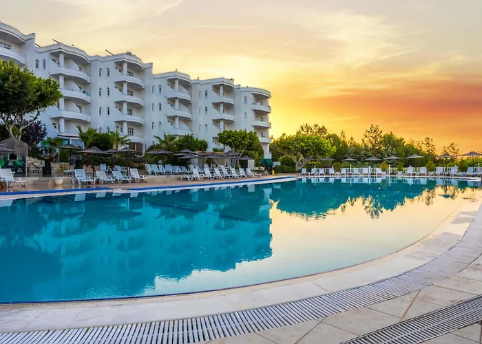 Olbios Marina Resort Hotel Kumkuyu photo